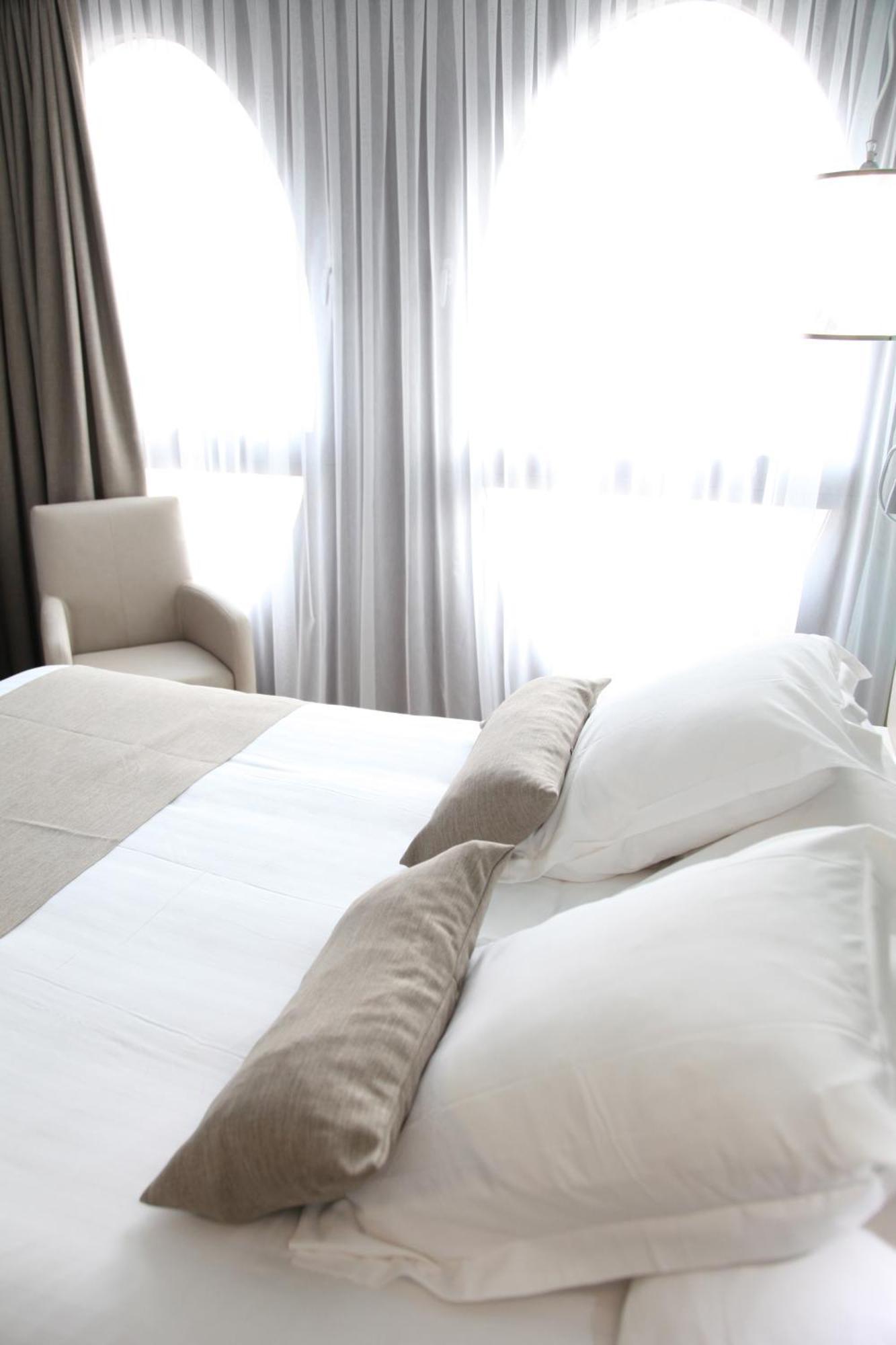 Best Western Premier Why Hotel Lille Exterior photo